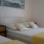 And By The Sea Seline, Paklenica - 6440 Affittacamere 3*