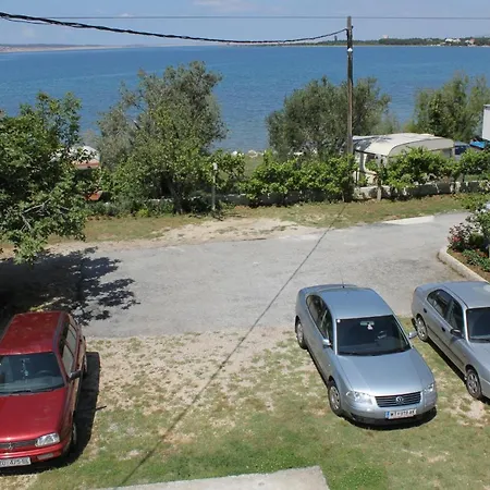 And By The Sea Seline, Paklenica - 6440 Starigrad Paklenica