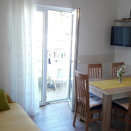 And By The Sea Seline, Paklenica - 6440 Guest house 3*