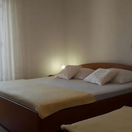 And By The Sea Seline, Paklenica - 6440 Guest house 3*