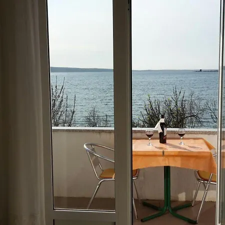 And By The Sea Seline, Paklenica - 6440 Guest house