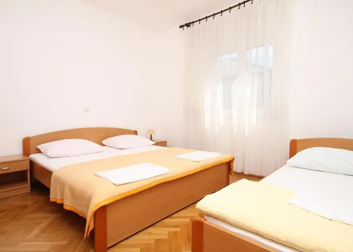 Konukevi And By The Sea Seline, Paklenica - 6440 3*